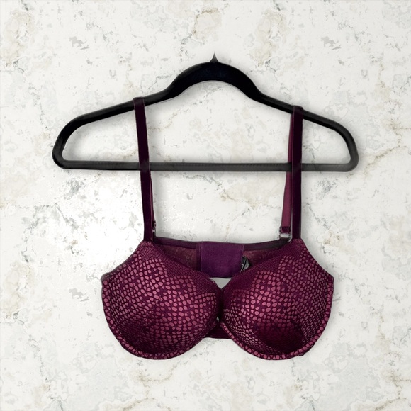 Victoria's Secret Very Sexy Push Up Bra Plus - Picture 1 of 8